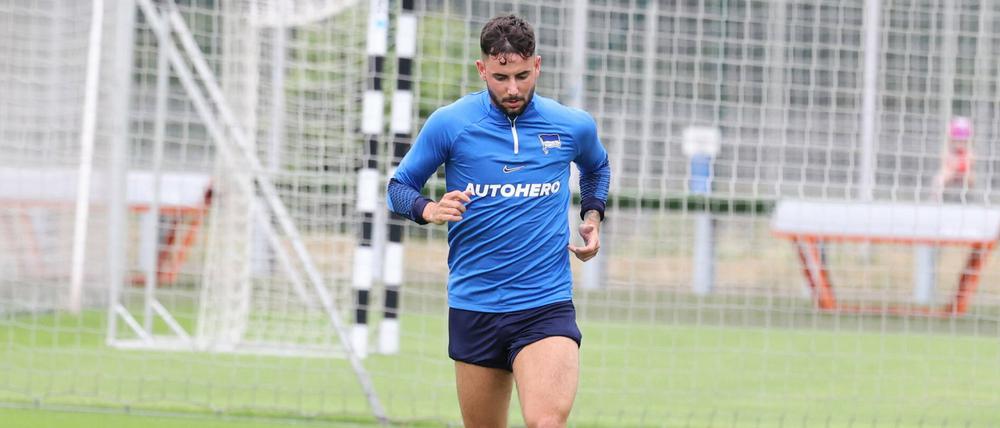 Zurück auf dem Platz. Marco Richter hat am Montag das Training wieder aufgenommen, nachdem vor drei Wochen bei ihm Hodenkrebs diagnostiziert worden war.