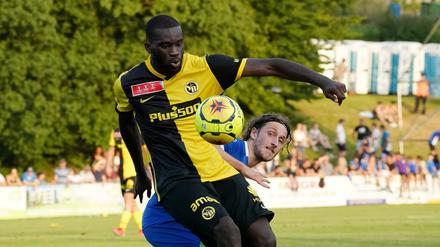 Wilfried Kanga (vorn) kam 2021 nach Bern. 