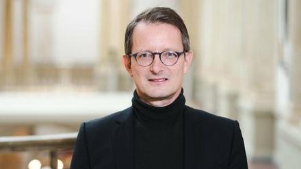 Der Linken-Politiker Alexander King beschäftigt sich für seine Fraktion im Berliner Abgeordnetenhaus mit Medienfragen.