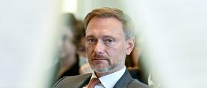 Bundesfinanzminister Christian Lindner (FDP) ist gerade Lieblingsfeindbild vieler Linken und Grünen.