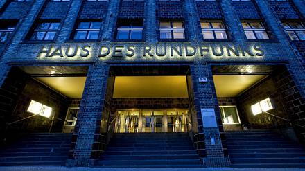 Düstere Stimmung: Im Haus des Rundfunks an der Masurenallee ließ Ex-Intendantin Patricia Schlesinger ihr Büro und eine gesamte Etage umbauen – für insgesamt 1,4 Millionen Euro. 