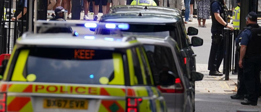 Im März letzten Jahres wurde die Lehrerein Sarah Everard von einem Polizisten vergewaltigt und umgebracht. 