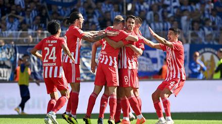 Unions bejubeln den Derby-Sieg - den vierten in Folge gegen Hertha.