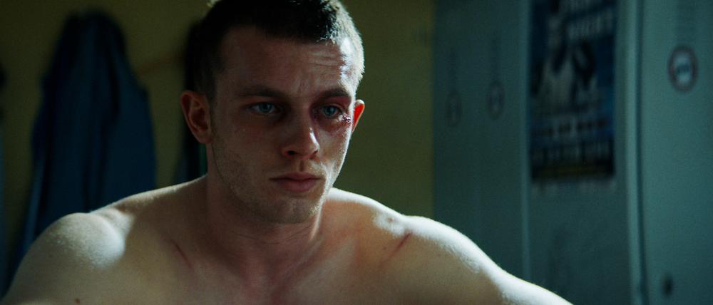 Das Herz eines Boxers. Jannis Niewöhner unterläuft in „Kids Run“ sein Sonnyboy-Image, das er mit Detlev Bucks Neuverfilmung von „Die Bekenntnisse des Hochstaplers Felix Krull“ zementierte.
