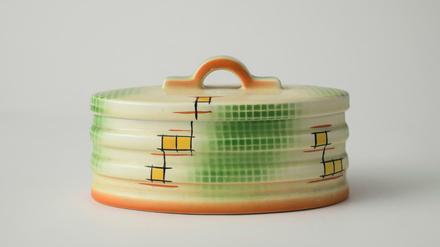 Gebäckdose. Entstanden ab 1930 in der Feinsteingutfabrik Christian Carstens, Gräfenroda.