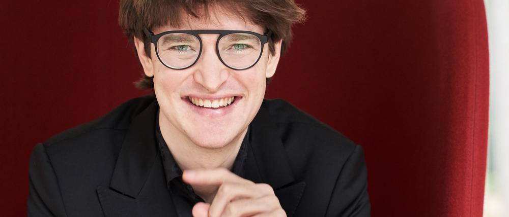 Hugo Ticciati                       