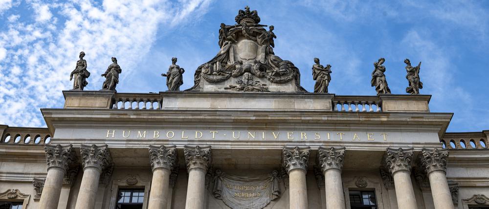 Die Humboldt-Universität in Mitte. Auch dort könnten sich Studierende aus Drittstaaten für Studienplätze im kommenden Sommersemester bewerben.