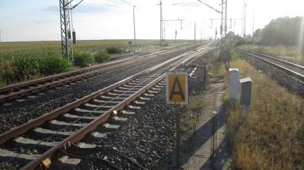 Ab dem „A“ gilt Tempo 70! Das Foto zeigt den Bahnhof Niedergörsdorf in der vergangenen Woche.