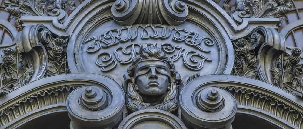 Justitia, Kriminalgericht, Turmstrasse, Moabit, Mitte, Berlin, Deutschland.