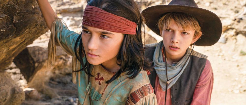 Szene aus dem Film „Der junge Häuptling Winnetou“ mit Mika Ullritz und Milo Haaf.