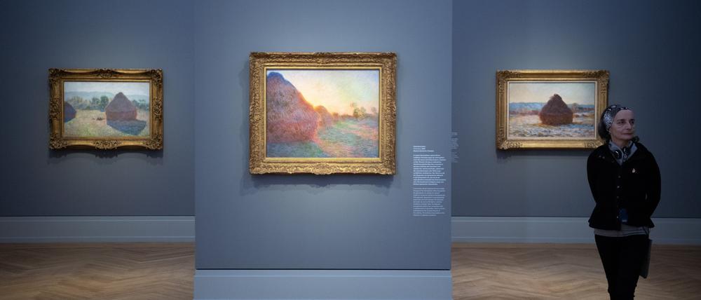 Das Gemälde Getreideschober (1890, mitte.) wurde im Museum Barberini attackiert.