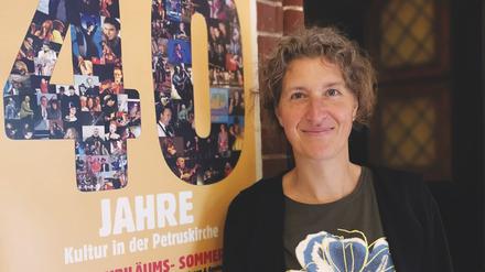 Sie bildet den hauptamtlichen Kern des ansonsten ehrenamtlichen Kultur-Teams: Christiane Kurz-Becker ist bei der Kirchengemeinde Petrus-Giesensdorf angestellt.