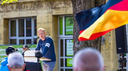 Lars Schieske bei einer Kundgebung der AfD zum 1. Mai  