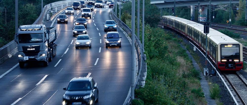 Am 10. August waren in Berlin 1.228.393 Autos angemeldet.