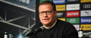 Max Eberl spricht im Januar auf einer Pressekonferenz. 