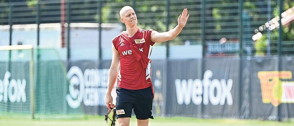 Zurück auf dem Platz und gut gelaunt: Timo Baumgartl vom 1. FC Union Berlin darf wieder Fußball spielen.