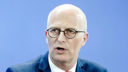 Peter Tschentscher (SPD) wird Fehlverhalten im Zusammenhang mit der steuerlichen Behandlung der Warburg Bank vorgeworfen.