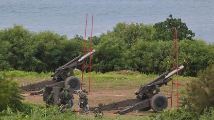 Soldaten bei Schussübungen auf Taiwan. 