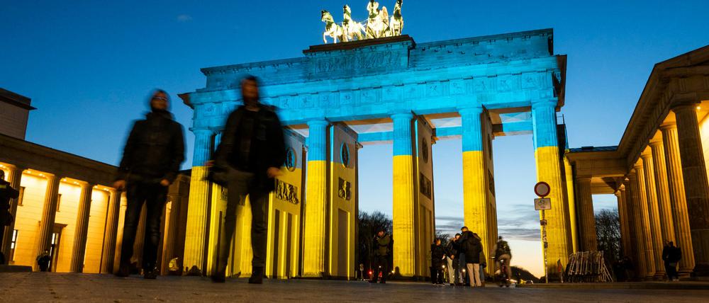 Im Februar wurde das Brandenburger Tor in den Farben der Ukraine angestrahlt. 
