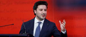 Premier Dritan Abazovic machte auch die Organisierte Kriminalität für sein Scheitern verantwortlich.