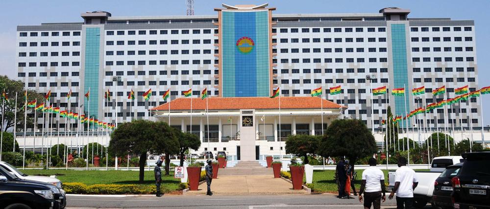 Das Parlament in der ghanaischen Hauptstadt Accra. Hier soll ein homofeindliches Gesetz beschlossen werden.