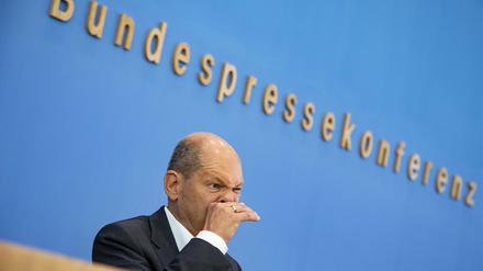 Viele Fragen zu beantworten: Bundeskanzler Olaf Scholz (SPD)