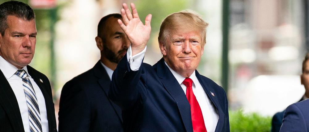 Ex-US-Präsident Trump Anfang August vor seinem Trump Tower.