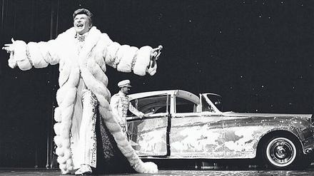 Großer Erfolg. Liberace bei einem seiner Auftritte in Las Vegas. 
