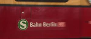 Bei der S-Bahn gibt es eine Sperrung auf der Ringbahn-Strecke und der S8.