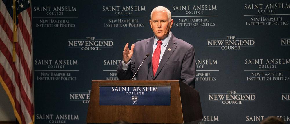 Mike Pence spricht auf einer Tagung in New Hampshire. 
