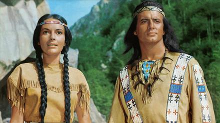 Das ZDF zeigt Winnetou-Filme, weil der Sender diese Lizenzen erworben hat.