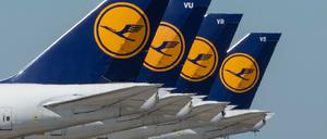 Die Lufthansa leidet unter starkem Personalmangel.