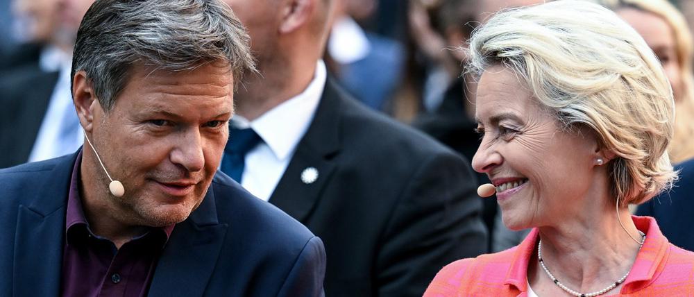 Robert Habeck und Ursula von der Leyen