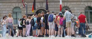 Die Gäste kommen nach Berlin zurück: Zahl der Touristen steigt.