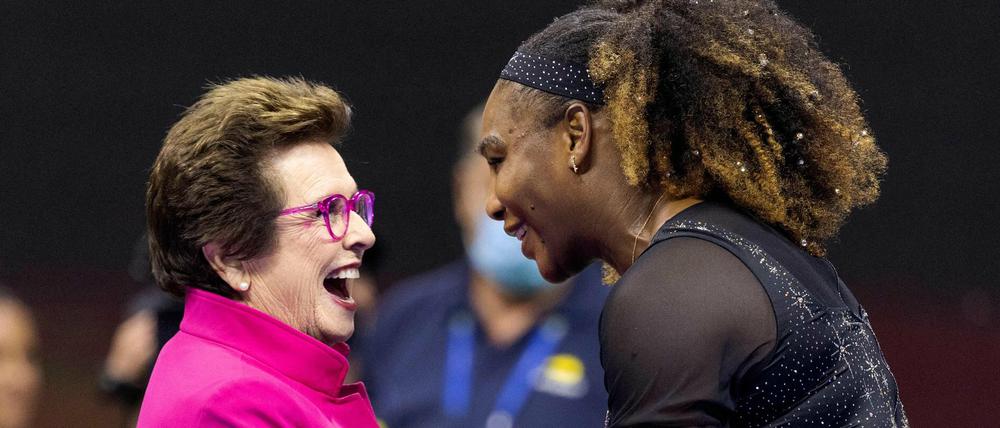 Mach es gut, Serena! Tennislegende Billie Jean King (links) mit Tennislegende Williams. 