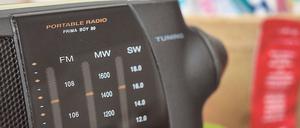 Radiohören und Zähneputzen gehören für viele Menschen in Deutschland zusammen. Dafür müssen immer noch und weiterhin die Empfangsmöglichkeiten über UKW gegeben sein. 