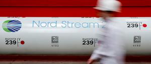 Das Logo von Nordstream 2 ist auf einer Pipeline in Russland zu sehen. (Symbolbild)