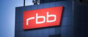 Die RBB-Affäre um die Ex-Intendantin Schlesinger hat in Berlin Kreise gezogen.