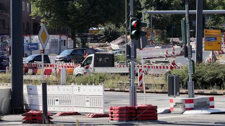 Autofahrer:innen brauchen auf dem Weg durch Potsdam viel Geduld.