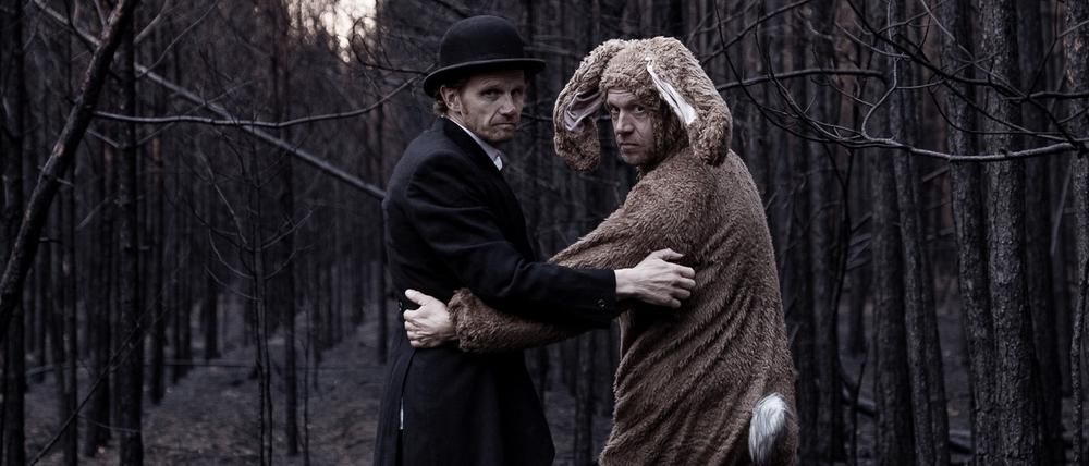 Christian Näthe (Gesang, links) und Matthias Mengert (Gesang) von der Band Hasenscheisse im neuen Video.