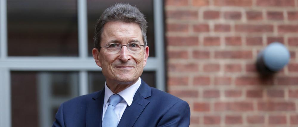 Altbischof Wolfgang Huber wird am 12. August 80 Jahre alt.