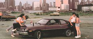Die "Lovers Lane" an den Jersey Docks mit Blick auf das World Trade Center im Jahr 1983.