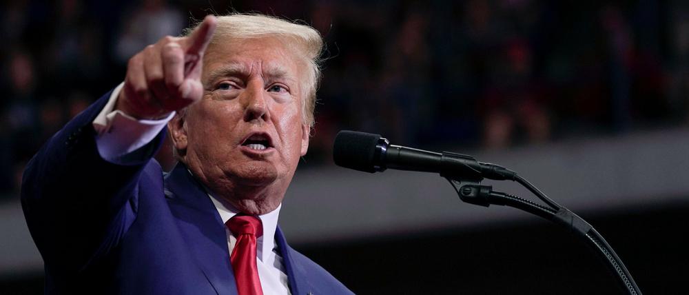 Ex-Präsident Donald Trump spricht bei einer Kundgebung in Pennsylvania.