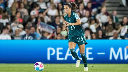 Sara Doorsoun wird von Beginn an spielen gegen die Türkei. Für die Nationalspielerin sei es aufgrund ihrer türkischen Wurzeln ein besonderes Spiel.