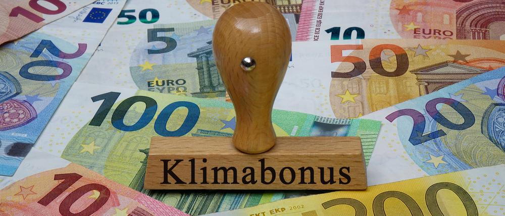 500 Euro erhalten Erwachsene in Österreich im Zuge des Klimabonus für das Jahr 2022, wenn sie eine Bedingung erfüllen.