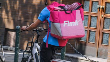 Die Fahrer des Lieferdienstes Flink sind nun im gesamten Stadtgebiet unterwegs.