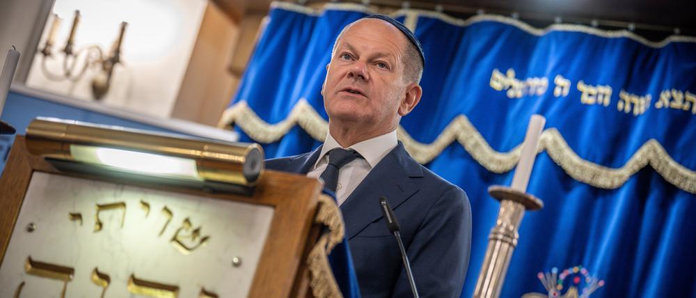 Höchste Priorität. Bundeskanzler Olaf Scholz (SPD) spricht bei der Veranstaltung zum 25-jährigen Bestehen des Freundeskreises Yad Vashem. 