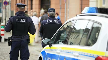 Ein Streifenwagen der Polizei (Symbolbild). 