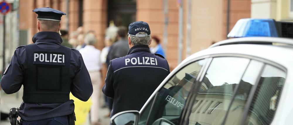 Ein Streifenwagen der Polizei.