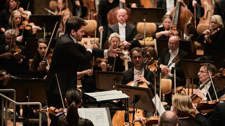 Lavah Shani und das Rotterdams Philharmonisch Orkest in der Philharmonie. 
